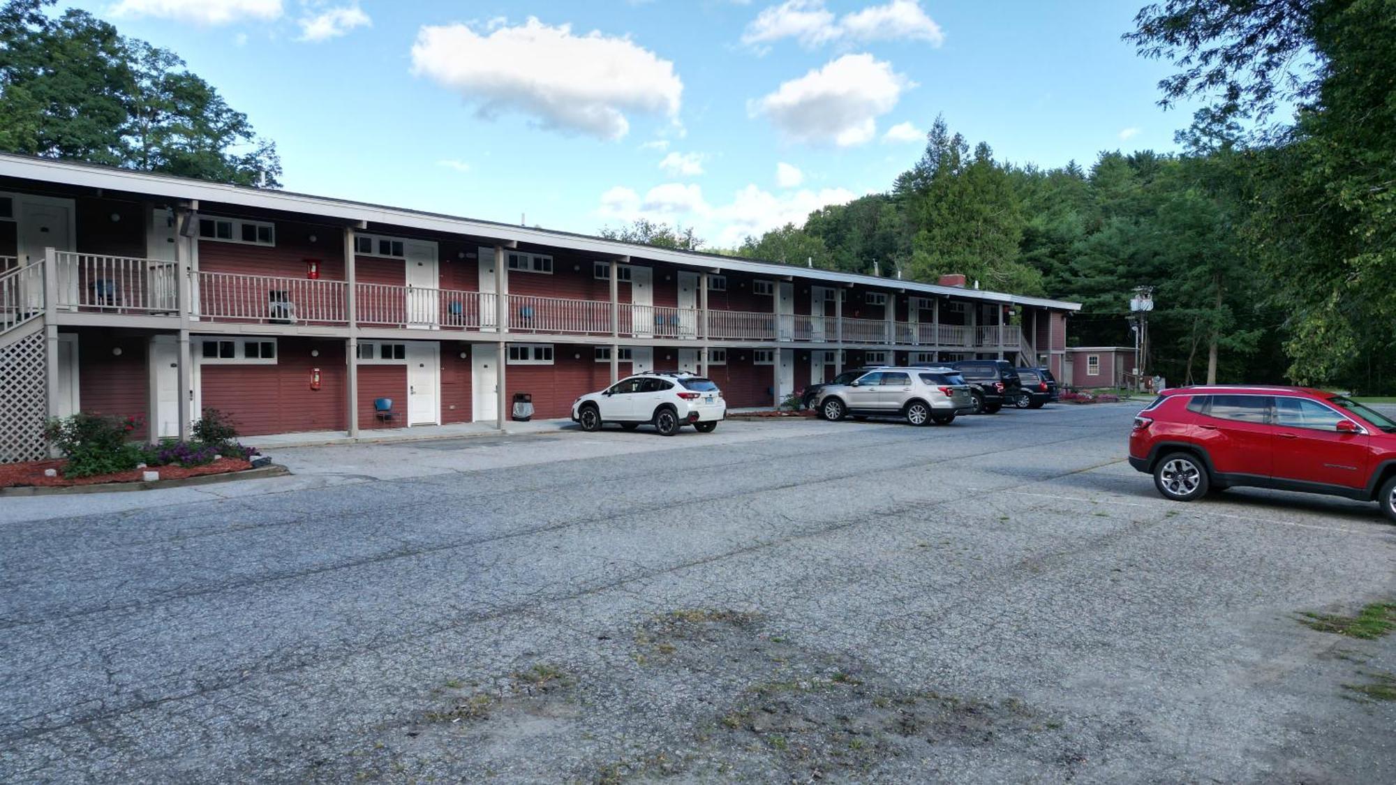 The Putney Inn Exterior photo